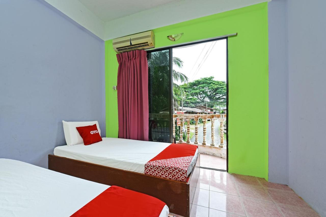 Oyo 90565 Teresek View Motel Kuala Tahan Exteriér fotografie