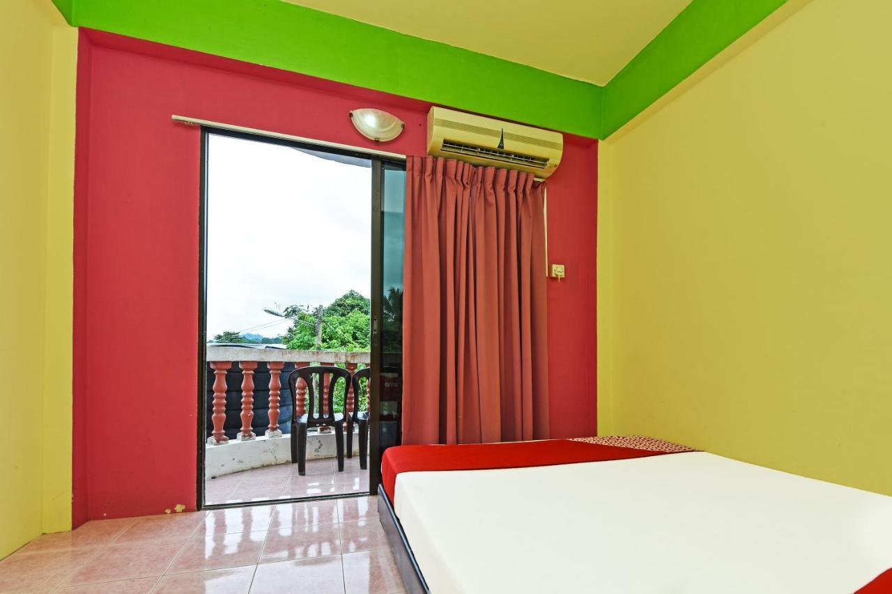 Oyo 90565 Teresek View Motel Kuala Tahan Exteriér fotografie